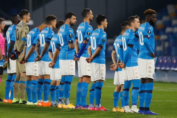 Napoli thắng đậm sau buổi lễ tri ân Maradona đầy xúc động - Ảnh 4.
