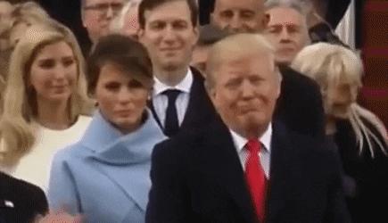 Những pha “quay xe cực gắt” của Đệ Nhất Phu Nhân Mỹ Melania Trump từng gây bão truyền thông thế giới, khiến ai nhìn cũng đứng hình vài giây - Ảnh 2.