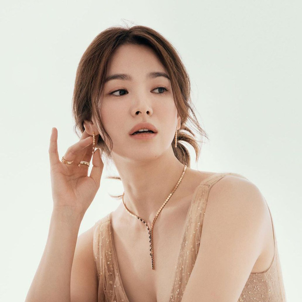 Ảnh cũ từ 20 năm trước của Song Hye Kyo bỗng hot lại: Lý do được tôn làm quốc bảo nhan sắc Kbiz là đây? - Ảnh 11.