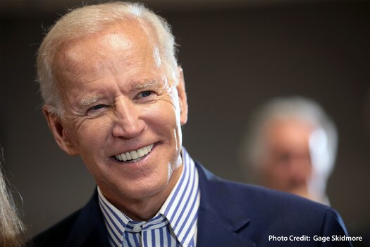 Với tư cách là Tổng thống Mỹ đắc cử, ông Biden sẽ chiến đấu với COVID-19 thế nào? - Ảnh 2. Với tư cách là Tổng thống Mỹ đắc cử, ông Biden sẽ chiến đấu với COVID-19 thế nào? - Ảnh 2.