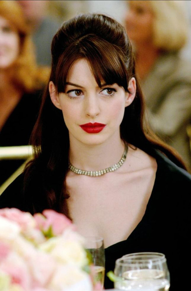 Anne Hathaway sau 20 năm: Công chúa nhan sắc mỹ miều của Hollywood trổ mã thành phù thủy răng nhọn tài năng - Ảnh 11.