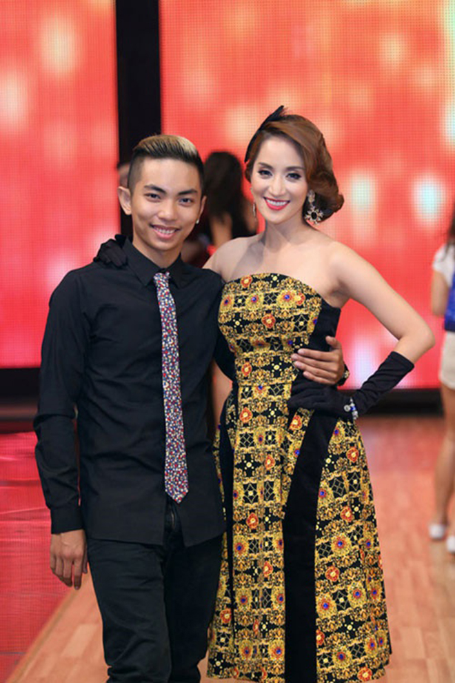 Sự thật đằng sau bức ảnh “lôi thôi” về chồng trẻ kém 12 tuổi của Khánh Thi - Ảnh 3. Sự thật đằng sau bức ảnh “lôi thôi” về chồng trẻ kém 12 tuổi của Khánh Thi - Ảnh 3.