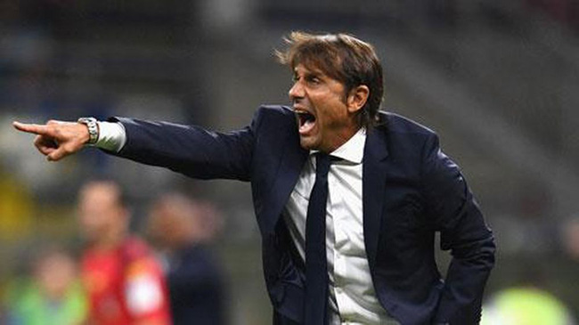 Inter Milan bị loại tức tưởi, HLV Conte mắng phóng viên té tát - Ảnh 1.