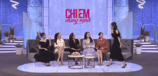 Soi lại cách Lan Ngọc ứng xử với đồng nghiệp tại các sự kiện: Đa phần lễ phép thân thiện, riêng với Thuỷ Tiên 2 lần đối lập hẳn? - Ảnh 1. Soi lại cách Lan Ngọc ứng xử với đồng nghiệp tại các sự kiện: Đa phần lễ phép thân thiện, riêng với Thuỷ Tiên 2 lần đối lập hẳn? - Ảnh 1.