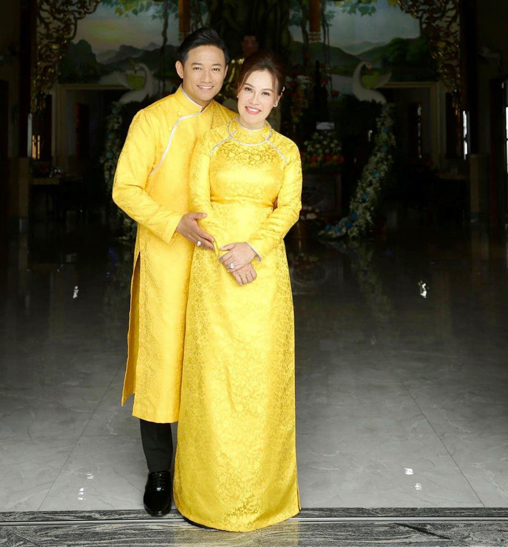 Hình ảnh đời thường của vợ diễn viên Quý Bình: Lúc sang chảnh khi lại giản dị bất ngờ - Ảnh 1. Hình ảnh đời thường của vợ diễn viên Quý Bình: Lúc sang chảnh khi lại giản dị bất ngờ - Ảnh 1.