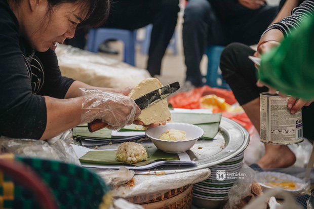 Truy lùng hàng xôi xéo hot nhất nhì Hà Nội, lên cả truyền hình Hàn Quốc vì cách gói xôi gây hoa mắt - Ảnh 8.