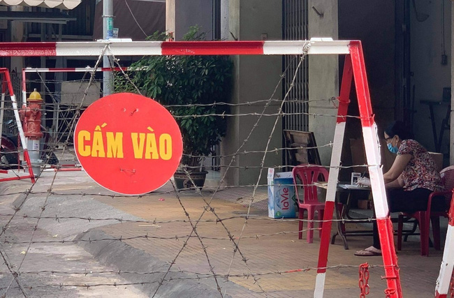 Đại tá Đinh Văn Nơi: Đang củng cố hồ sơ khởi tố vụ đưa BN1440 nhập cảnh trái phép - Ảnh 1.