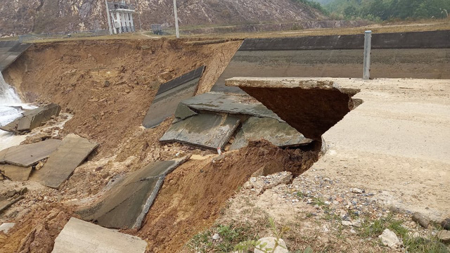 Bộ NN&PTNT thông tin về nguyên nhân vỡ kênh Bắc sông Chu – Nam sông Mã - Ảnh 1.