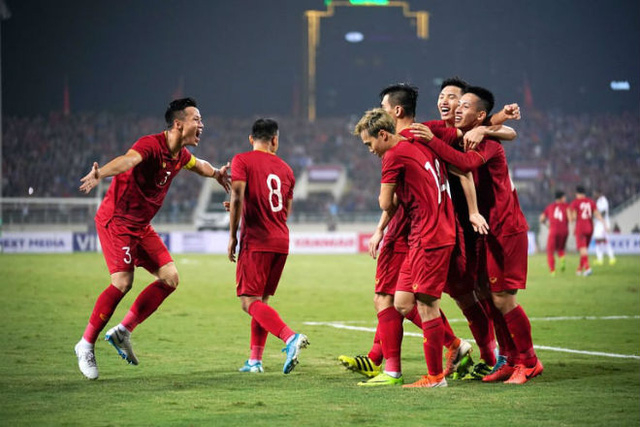 Vòng loại World Cup 2022: ĐT Việt Nam có thể phải đá tập trung - Ảnh 1.