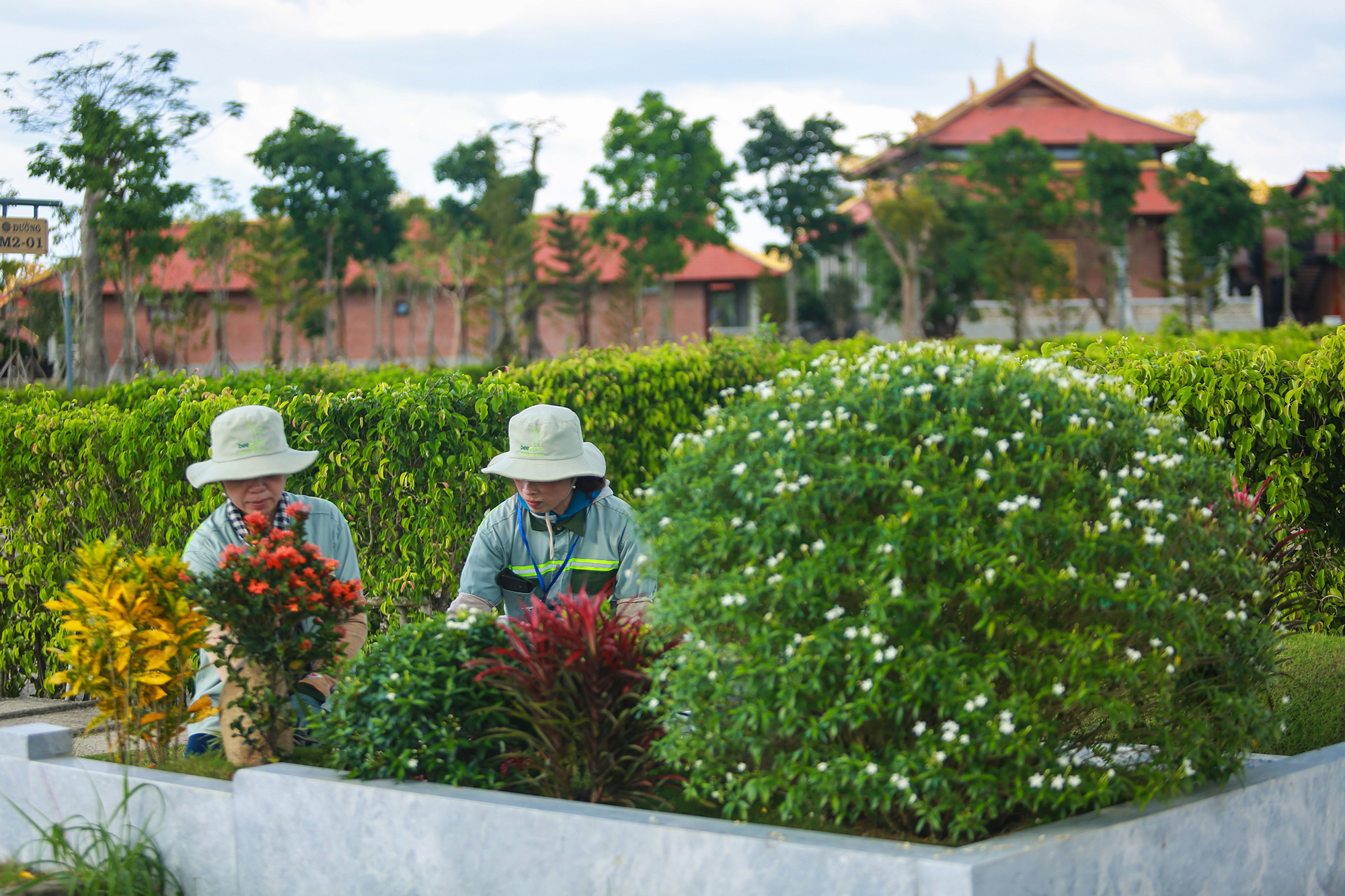 Cận cảnh hoa viên nghĩa trang hơn 2.000 tỷ đồng, có cảnh quan đẹp bậc nhất Việt Nam - Ảnh 20.
