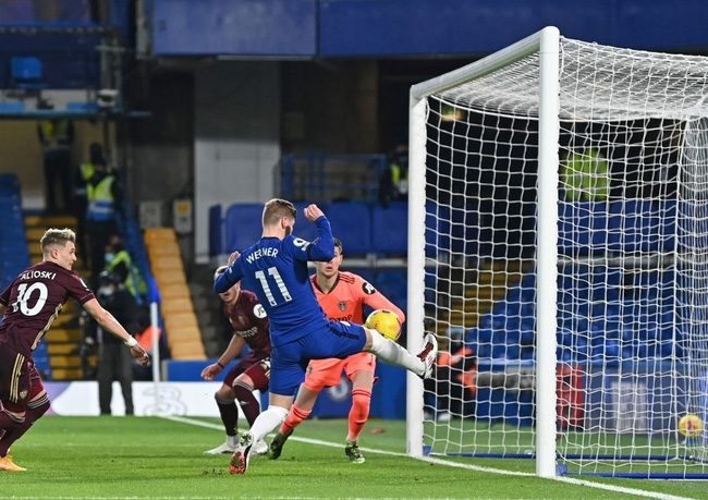 Chelsea thắng Leeds, nhưng Timo Werner lại tấu hài một cách khó tin - Ảnh 1.