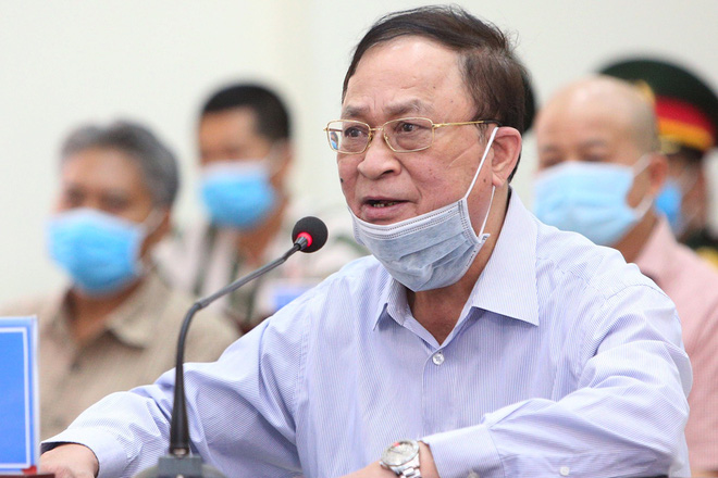 Cựu Thứ trưởng Bộ Quốc phòng Nguyễn Văn Hiến và Út trọc kháng cáo, chuẩn bị ra tòa phúc thẩm - Ảnh 1.
