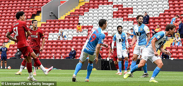 Giao hữu: Mane, Minamino lập công, Liverpool thắng đậm Blackburn - Ảnh 2.