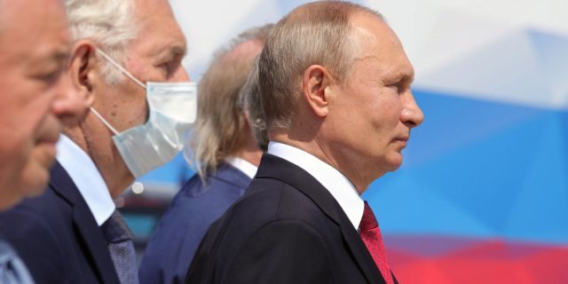 [ẢNH, VIDEO] TT Putin lần đầu tái xuất trước công chúng sau hơn 2 tháng tránh dịch COVID-19 - Ảnh 5.