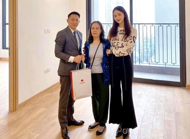 Soi khối tài sản khủng của Hoa hậu chuyển giới Hương Giang ở tuổi 28 - Ảnh 6.