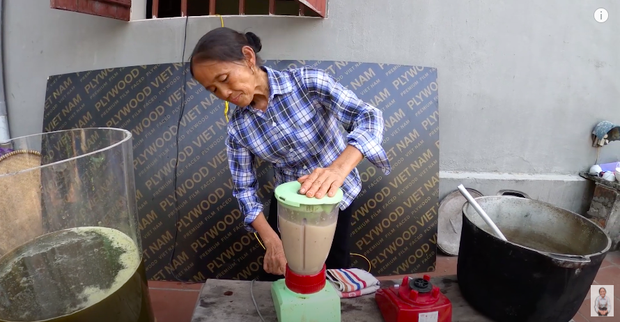 Bà Tân tung video làm cốc rau má đậu xanh siêu to khổng lồ, nhưng thứ mà dân mạng chú ý nhất lại là một câu “lỡ lời” của Hưng Vlog - Ảnh 8.