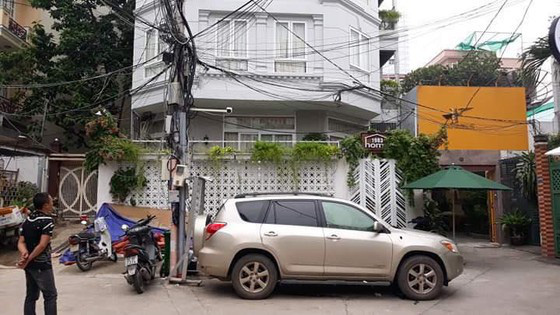 Truy tố cựu Phó chánh án toà quận 4 Nguyễn Hải Nam tội xâm phạm chỗ ở người khác - Ảnh 2.