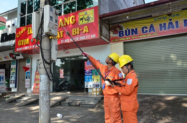 Chuyên gia tiết lộ độc chiêu giảm tiền điện hiệu quả nhất trong nắng nóng - Ảnh 1.