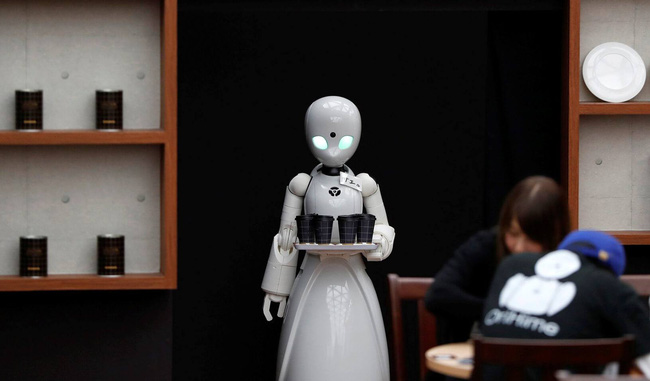 Bất ngờ với top 10 nghề lương cao mà người Nhật nghĩ robot làm tốt hơn con người - Ảnh 1.