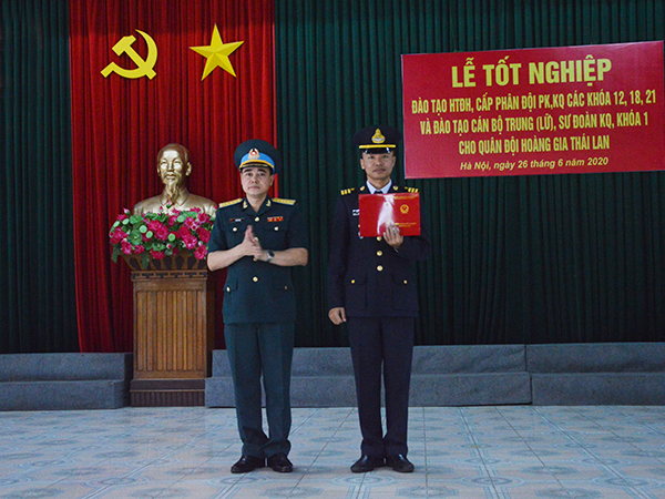 Việt Nam đào tạo chỉ huy sư đoàn không quân cho QĐ Thái Lan: Phát triển mới, rất bất ngờ - Ảnh 2.