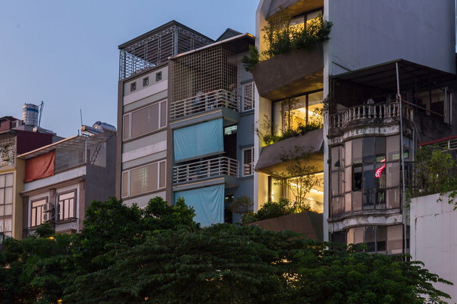 Ngôi nhà 49m2, 3 thế hệ cùng chung sống tại Hà Nội được giới thiệu trên báo Mỹ - Ảnh 3.