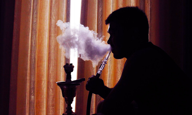 Bất kể hình thức: Hút thuốc lá điếu, thuốc lá điện tử hay shisha đều phá hủy mạch máu và gây ung thư phổi - Ảnh 3.