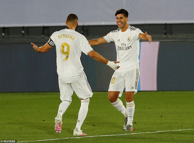 Real Madrid 2-0 Deportivo Alaves: Chiến thắng thuyết phục - Ảnh 2.