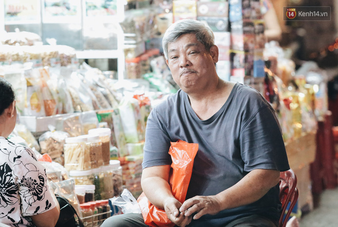 Có một chợ đêm Bến Thành buồn đến nao lòng: Khách Việt còn không có chứ nói chi khách nước ngoài - Ảnh 6.