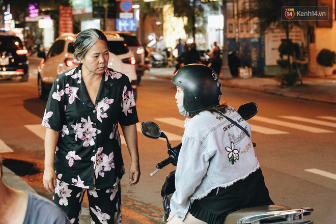 Có một chợ đêm Bến Thành buồn đến nao lòng: Khách Việt còn không có chứ nói chi khách nước ngoài - Ảnh 8.