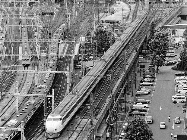 Cùng nhìn lại lịch sử hoạt động của tàu siêu tốc Shinkansen, niềm tự hào Nhật Bản với phiên bản mới nhất có thể chạy ngon ơ ngay cả khi động đất - Ảnh 2.