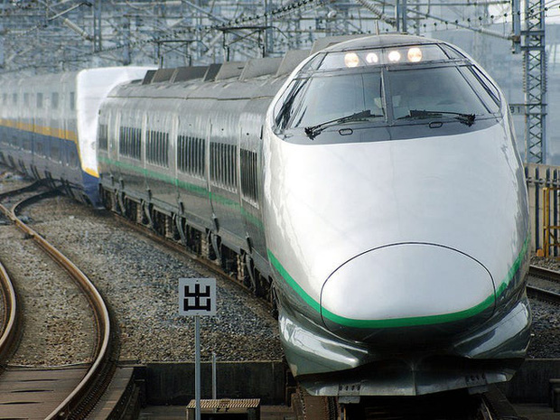 Cùng nhìn lại lịch sử hoạt động của tàu siêu tốc Shinkansen, niềm tự hào Nhật Bản với phiên bản mới nhất có thể chạy ngon ơ ngay cả khi động đất - Ảnh 25.