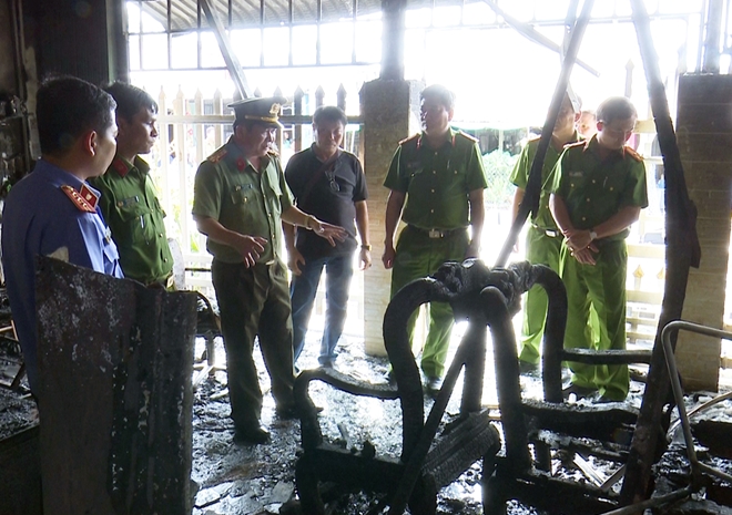 Bắt thêm một nghi can liên quan vụ phóng hỏa đốt nhà người tình ở An Giang - Ảnh 3.