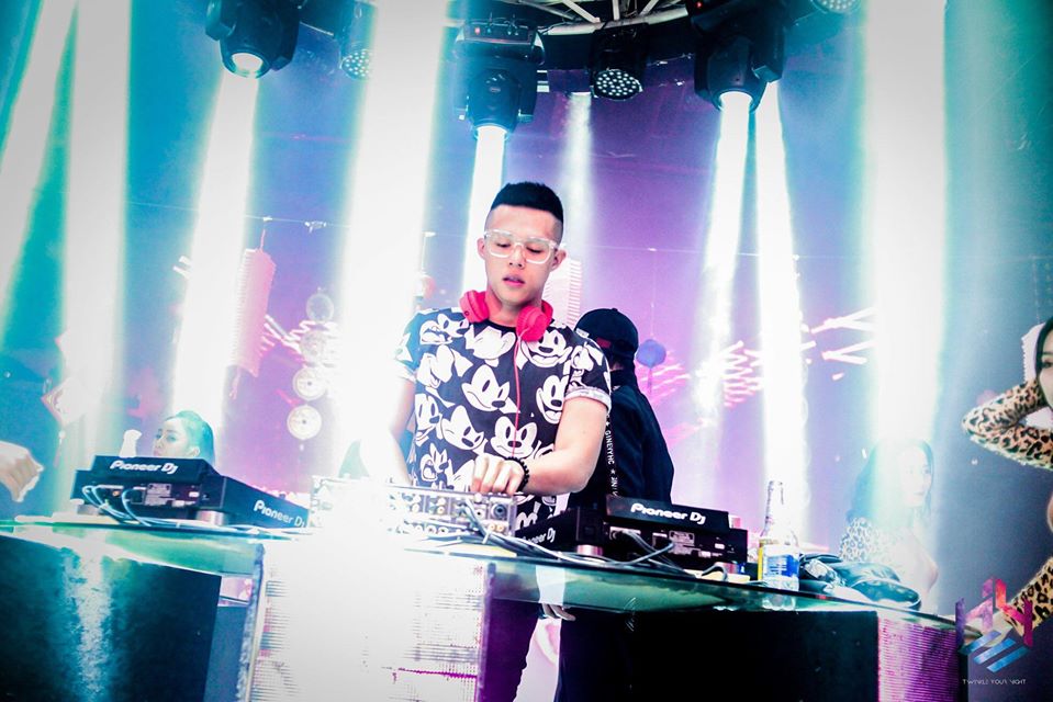 Anh ch&agrave;ng DJ TILO: Học nhiều chưa chắc th&agrave;nh c&ocirc;ng, nhưng muốn th&agrave;nh c&ocirc;ng th&igrave; phải học - Ảnh 4.