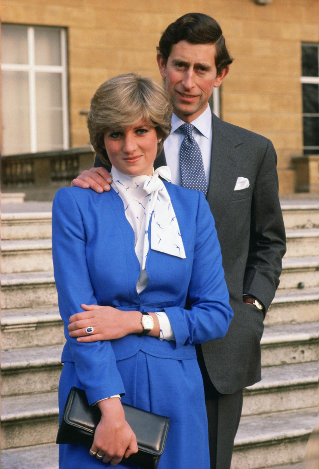 Thử thách đầu tiên của Công nương Diana khi làm dâu hoàng gia: Bị Thái tử Charles mắng mỏ thậm tệ, trở thành thảm họa không ai muốn nhắc đến - Ảnh 2.