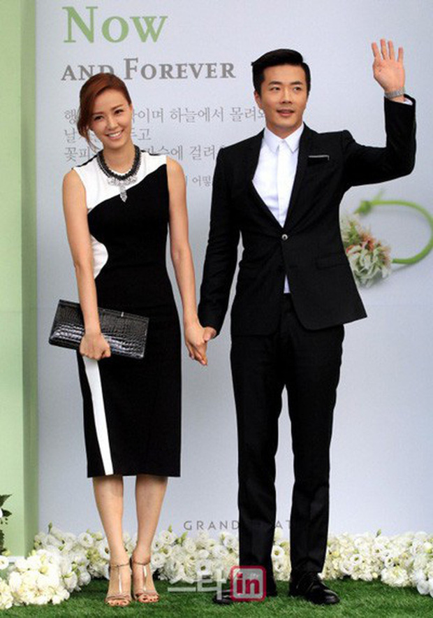 Sao nữ làm dâu hụt nhà giàu: Lee Hyori yêu cháu GĐ Ngân hàng Hàn Quốc, Á hậu bỏ con trai Phó Chủ tịch Samsung lấy Kwon Sang Woo - Ảnh 19.