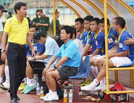 Không phải chuyện đùa, 3 đội bóng này từng “ly dị” V.League - Ảnh 3.