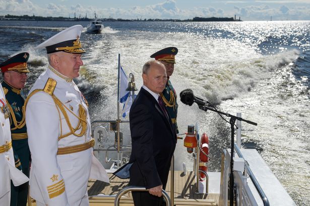 Ông Putin hé lộ vũ khí tấn công hạt nhân siêu âm mà Hải quân Nga sắp sở hữu - Ảnh 1.
