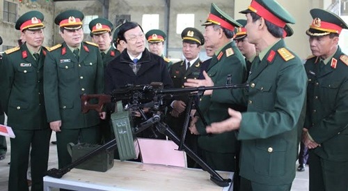 Lục quân hiện đại hóa, cùng xe tăng T-90 là hàng loạt vũ khí Made in Vietnam cực đỉnh - Ảnh 6. Lục quân hiện đại hóa, cùng xe tăng T-90 là hàng loạt vũ khí Made in Vietnam cực đỉnh - Ảnh 6.