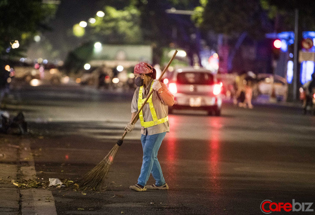 Sự suy sụp của người trưởng thành: Cuộc sống không dễ dàng, chúng ta cùng cố gắng - Ảnh 8.