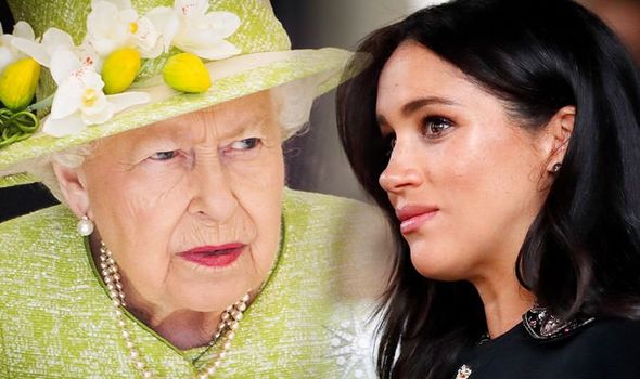 Thẳng thừng chỉ trích gia đình chồng và đối đầu với Nữ hoàng Anh, Meghan Markle liệu có còn cơ hội quay lại hoàng gia? - Ảnh 3.