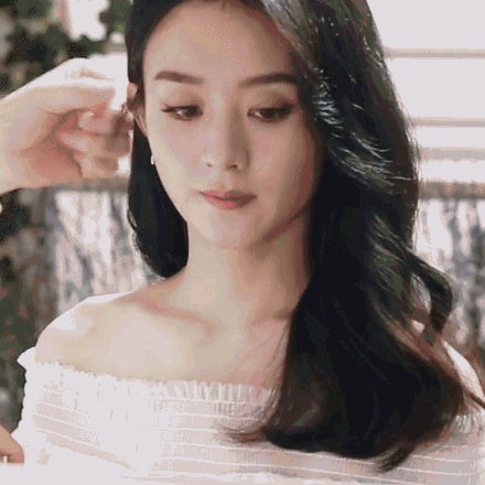 Triệu Lệ Dĩnh lộ nhan sắc thật qua những bức h&igrave;nh chưa chỉnh sửa, liệu c&oacute; c&ograve;n đẹp như người đời ca tụng? - Ảnh 5.