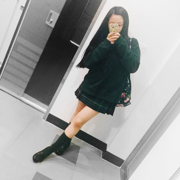 Hot girl sinh năm 1999 &uacute;p nguy&ecirc;n bảng m&agrave;u l&ecirc;n t&oacute;c, c&oacute; 1 kiểu người nghiện nhuộm t&oacute;c như vậy đấy - Ảnh 2.