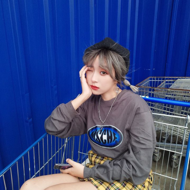 Hot girl sinh năm 1999 &uacute;p nguy&ecirc;n bảng m&agrave;u l&ecirc;n t&oacute;c, c&oacute; 1 kiểu người nghiện nhuộm t&oacute;c như vậy đấy - Ảnh 15.