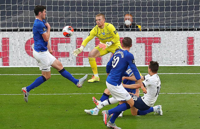 Tottenham thắng trận, HLV Mourinho phấn khích khi học trò... cãi nhau - Ảnh 1. Tottenham thắng trận, HLV Mourinho phấn khích khi học trò... cãi nhau - Ảnh 1.