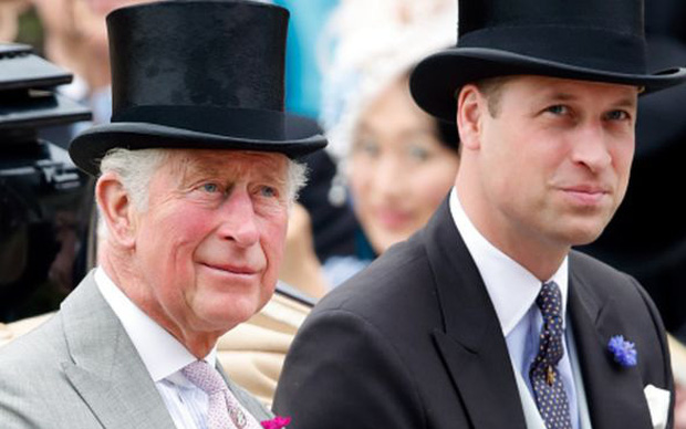 Quan điểm thẳng thắn của Nữ hoàng khi dân tình kêu gọi bỏ qua Thái tử Charles, để Hoàng tử William lên kế vị ngay sau khi bà qua đời - Ảnh 2. Quan điểm thẳng thắn của Nữ hoàng khi dân tình kêu gọi bỏ qua Thái tử Charles, để Hoàng tử William lên kế vị ngay sau khi bà qua đời - Ảnh 2.