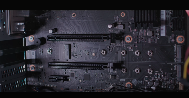 Đi trước Apple một bước, Huawei ra mắt máy tính chạy chip xử lý ARM tự sản xuất, 100% linh kiện Trung Quốc, giá 1.000 USD - Ảnh 7. Đi trước Apple một bước, Huawei ra mắt máy tính chạy chip xử lý ARM tự sản xuất, 100% linh kiện Trung Quốc, giá 1.000 USD - Ảnh 7.