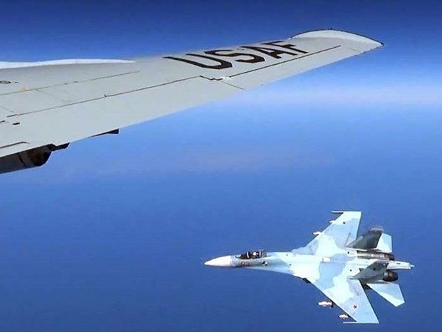 Trực thăng Mỹ bị bắn, xử lý khẩn cấp - Israel tấn công Gaza, Trung Đông dậy sóng - Ảnh 1.
