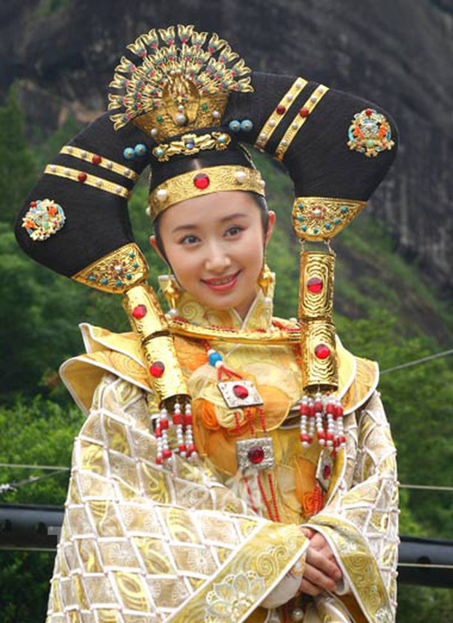 Nguyên mẫu lịch sử của Công chúa Kiến Ninh trong Lộc Đỉnh Ký: Là cô ruột của Hoàng đế Khang Hi, mất chồng mất con và bị giam lỏng đến chết - Ảnh 3.