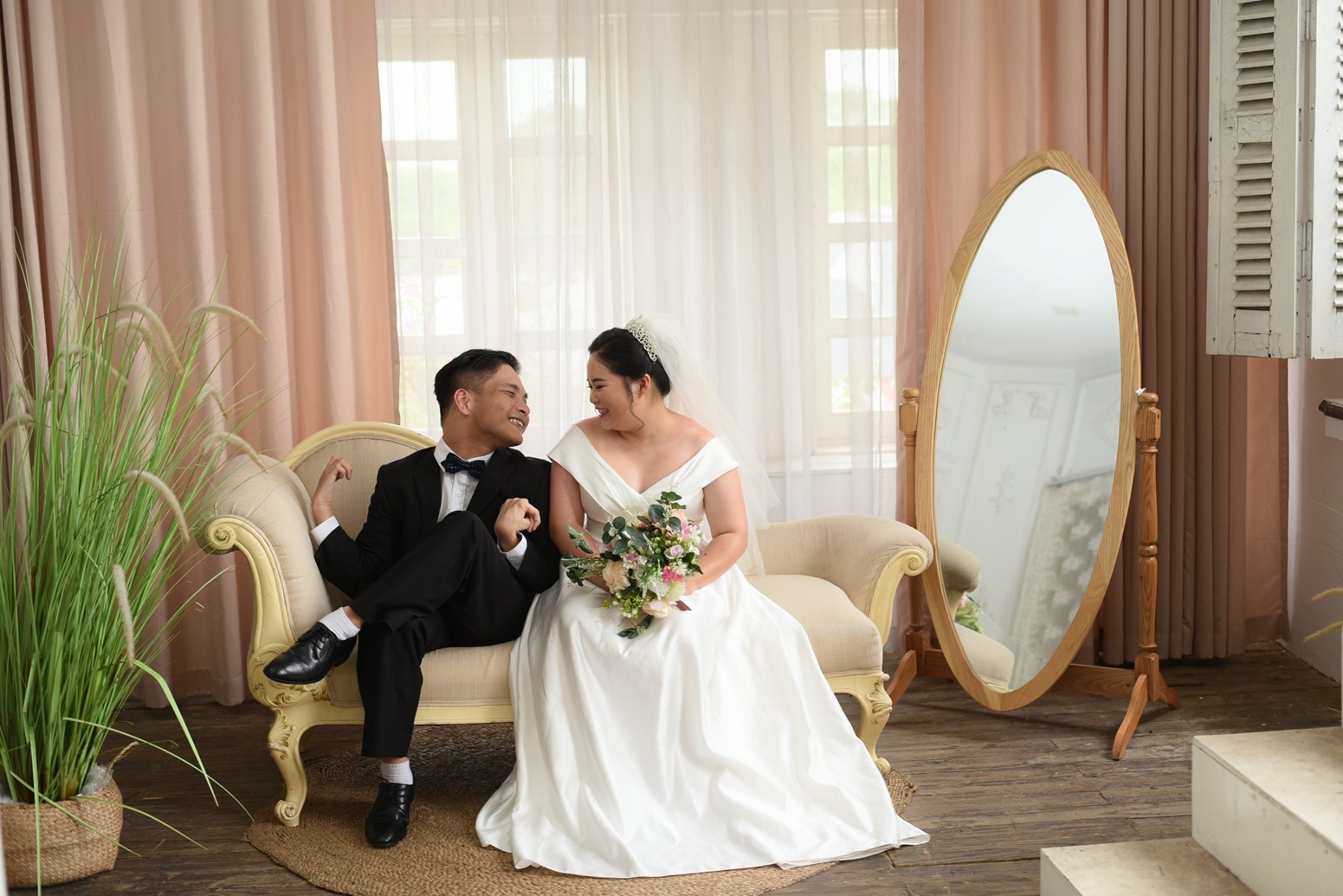 Vợ bị chê xấu, nhạc sĩ khuyết tật Vũ Quốc Hùng phản ứng bằng cách đặc biệt - Ảnh 3.