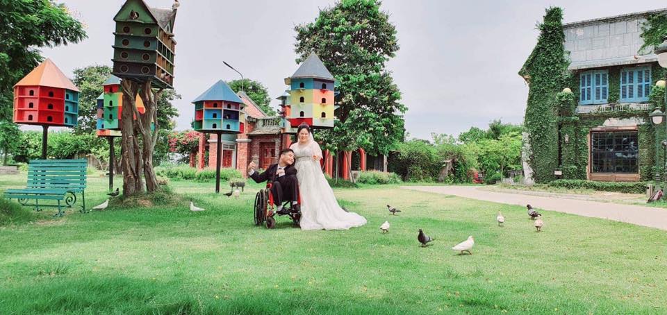 Vợ bị chê xấu, nhạc sĩ khuyết tật Vũ Quốc Hùng phản ứng bằng cách đặc biệt - Ảnh 4.